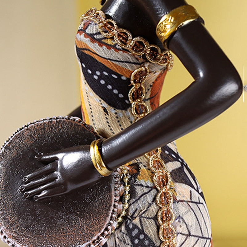 Musicienne africaine (sculpture faite main)